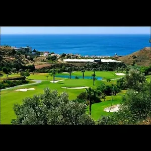 En Campo De Golf Y Cerca De La Playa , Vélez España